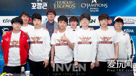 带伤出战 带伤出战